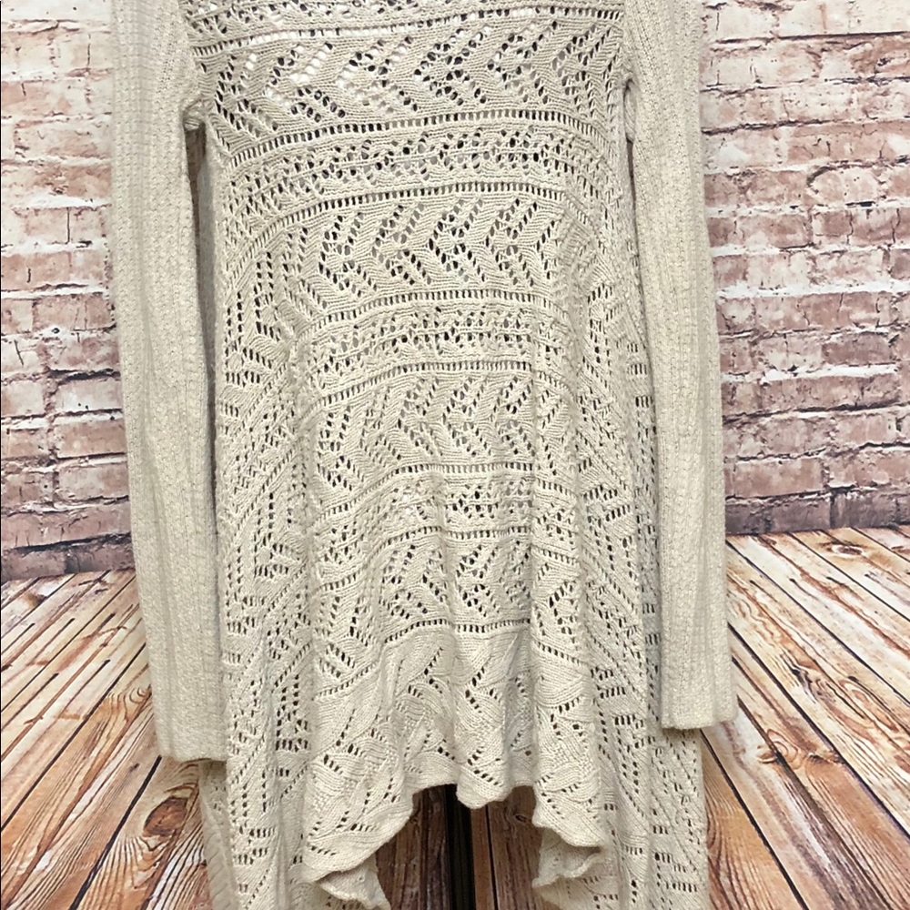 Moda International Sweater - Picture 3 of 5